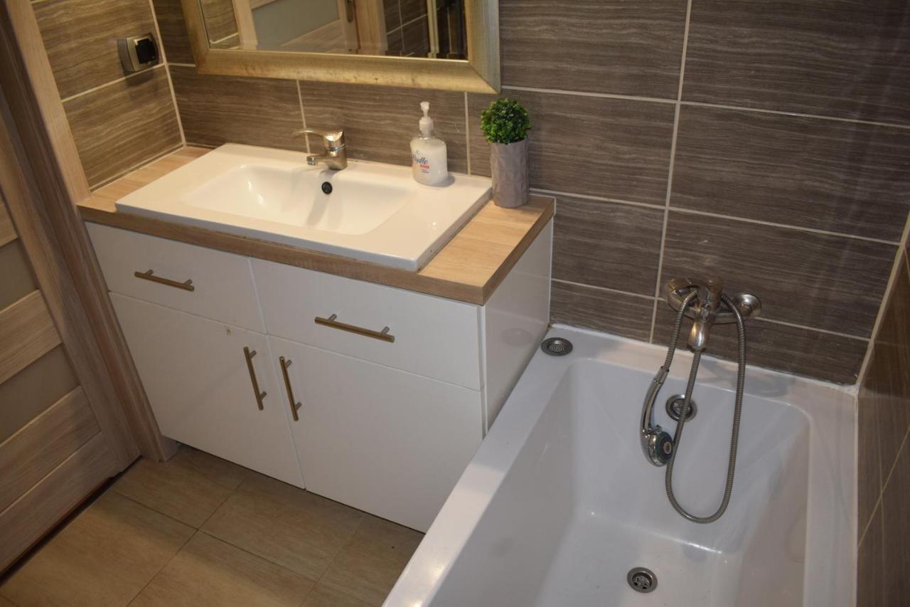 Apartament M-5 - 74M2 Częstochowa Eksteriør bilde